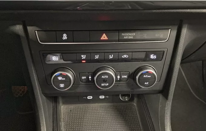 SEAT ATECA 1.0 TSI 110 ch Start/Stop Style photo 19 2128013