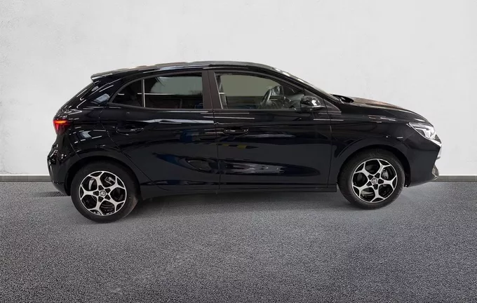 MG MG3 1.5 L Hybrid+ 195 ch Luxury extérieur côté droit 6303