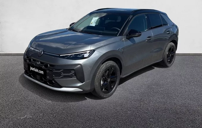 VOLKSWAGEN T-ROC 1.5 eTSI EVO2 Hybrid 150 ch DSG7 Style extérieur trois quart avant gauche 5992