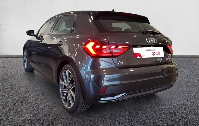 AUDI A1 Sportback 25 TFSI 95 ch S tronic 7 Advanced extérieur trois quart arrière gauche 2131517