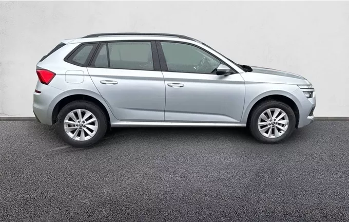 SKODA KAMIQ 1.0 TSI Evo 110 ch DSG7 Ambition extérieur côté droit 2127907