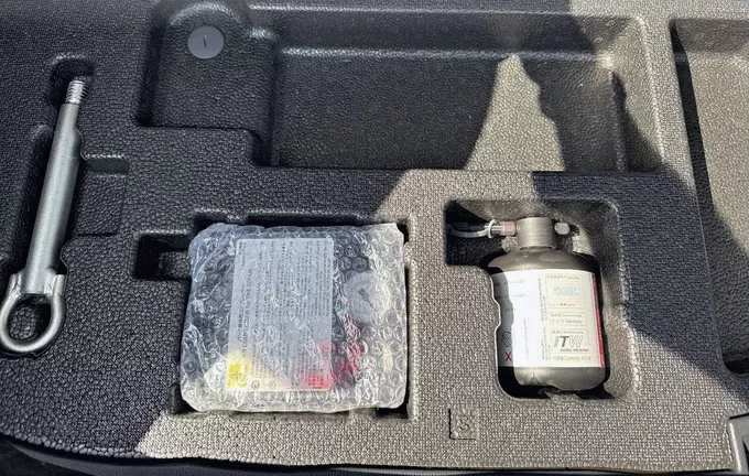 TOYOTA C-HR Hybride 200 Design photo 10 1103728