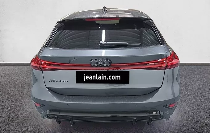 AUDI A6 E-TRON Avant Performance S line extérieur arrière 0105
