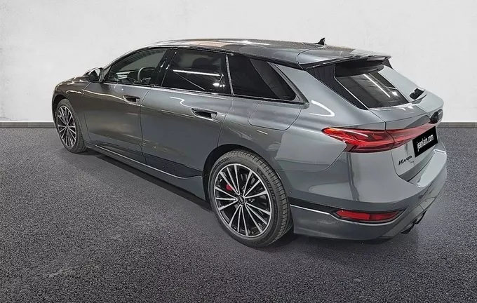 AUDI A6 E-TRON Avant Performance S line extérieur trois quart arrière gauche 0105