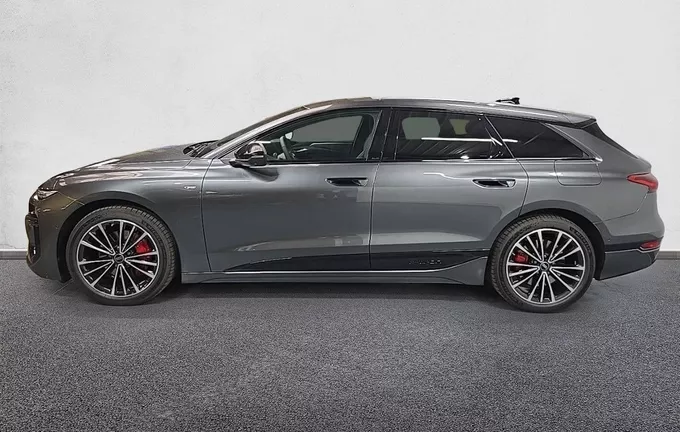 AUDI A6 E-TRON Avant Performance S line extérieur côté gauche 0105