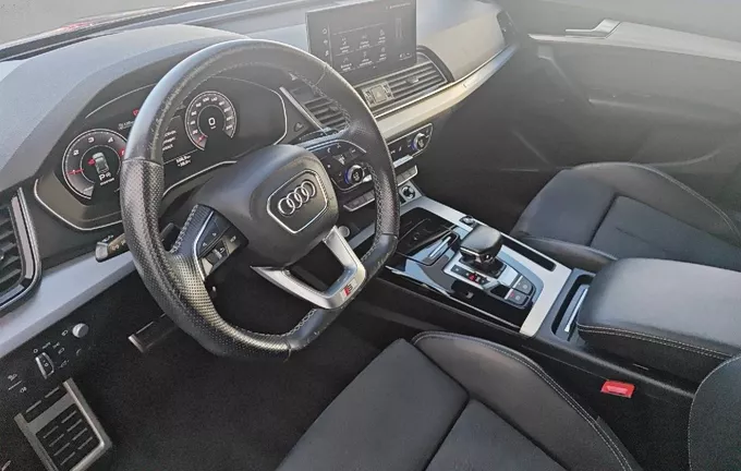 AUDI Q5 40 TDI 204 S tronic 7 Quattro S line photo 11 213209