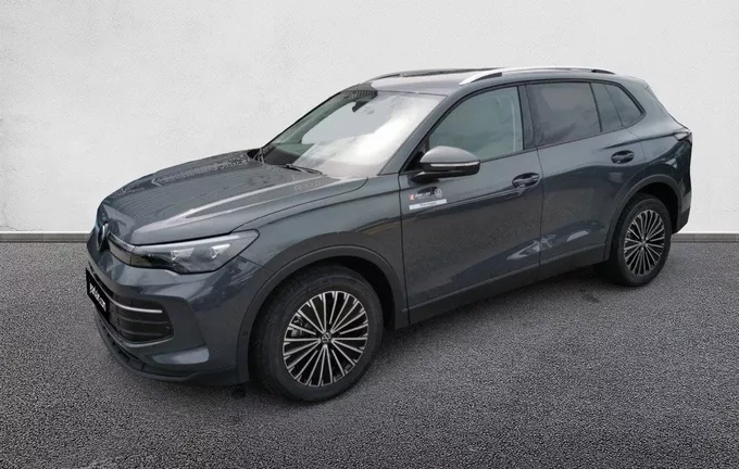 VOLKSWAGEN TIGUAN 2.0 TDI 150ch DSG7 VW Edition extérieur trois quart avant gauche 0845