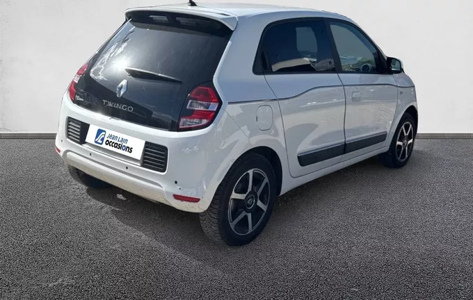 RENAULT TWINGO III 0.9 TCe 90 Energy E6C Intens extérieur trois quart arrière droit 2125909