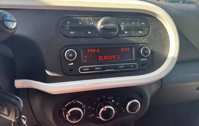 RENAULT TWINGO III 0.9 TCe 90 Energy E6C Intens photo 15 2125909