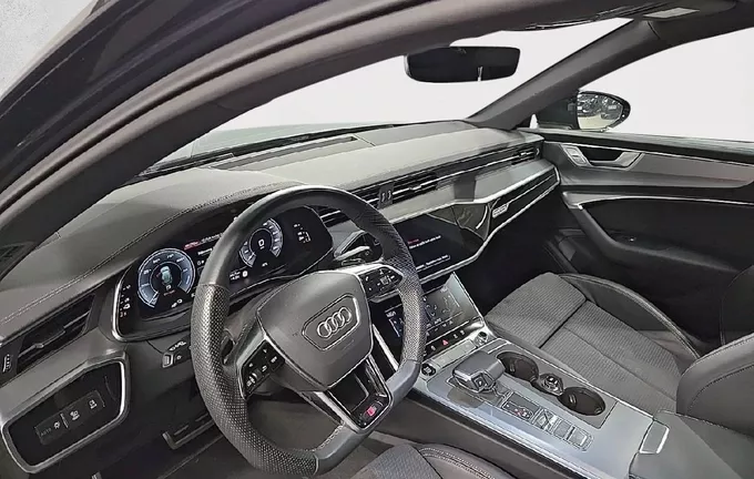 AUDI A6 Avant 55 TFSIe 367 ch S tronic 7 Quattro Competition photo 11 2126471
