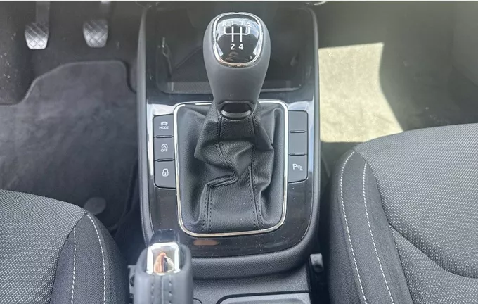 SKODA FABIA 1.0 TSI 95 ch EVO 2 BVM5 Selection photo 16 7036