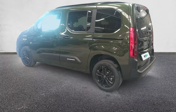 CITROEN BERLINGO Taille M BlueHDi 130 S&S EAT8 Max extérieur trois quart arrière gauche 945791