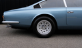 Miniature FERRARI 365 GT 2+2 extérieur trois quart avant droit 2044275