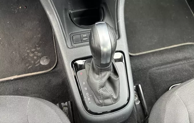 VOLKSWAGEN E-UP! 2.0 e-up! 83 Electrique photo 13 2128583