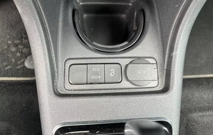 VOLKSWAGEN E-UP! 2.0 e-up! 83 Electrique photo 16 2128583