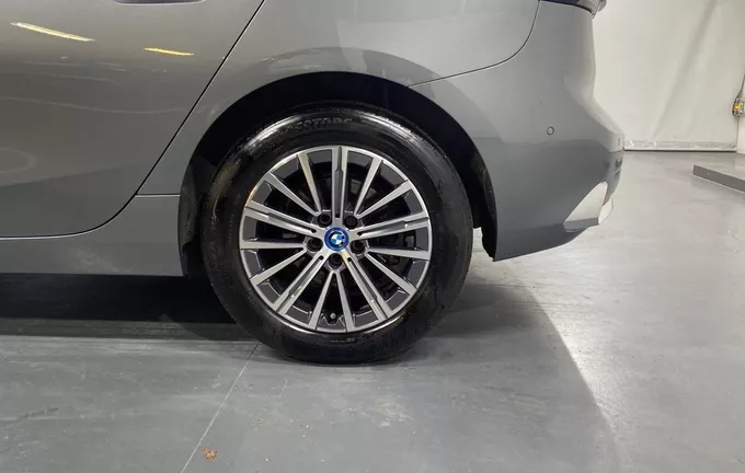 BMW SERIE 2 Active Tourer 225e xDrive 245 ch DKG7 Luxury photo 9 2129094