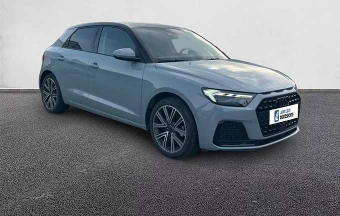 AUDI A1 Sportback 30 TFSI 116 ch S tronic 7 Design extérieur trois quart avant droit 560511