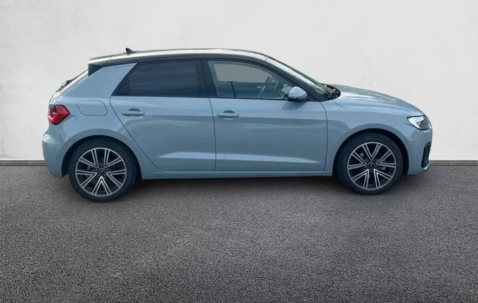 AUDI A1 Sportback 30 TFSI 116 ch S tronic 7 Design extérieur côté droit 560511