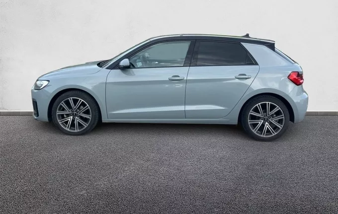 AUDI A1 Sportback 30 TFSI 116 ch S tronic 7 Design extérieur côté gauche 560511