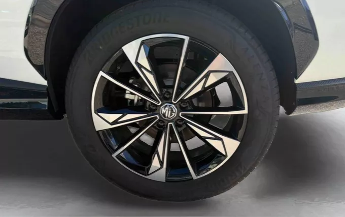 MG EHS 1.5 Hybrid+ 224 ch Luxury photo 9 7773