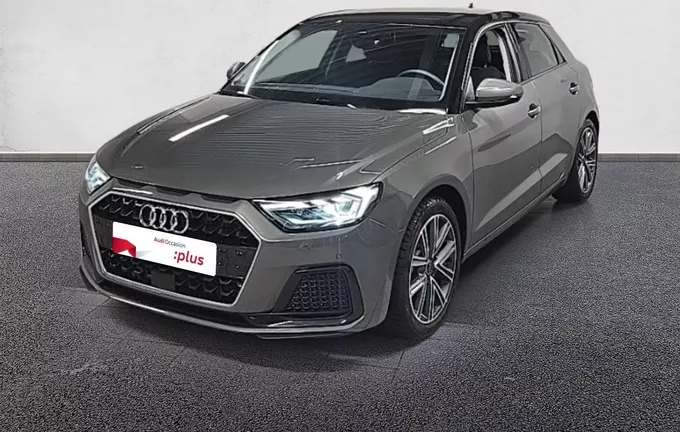 AUDI A1 Sportback 30 TFSI 116 ch S tronic 7 Design extérieur trois quart avant gauche 2129378