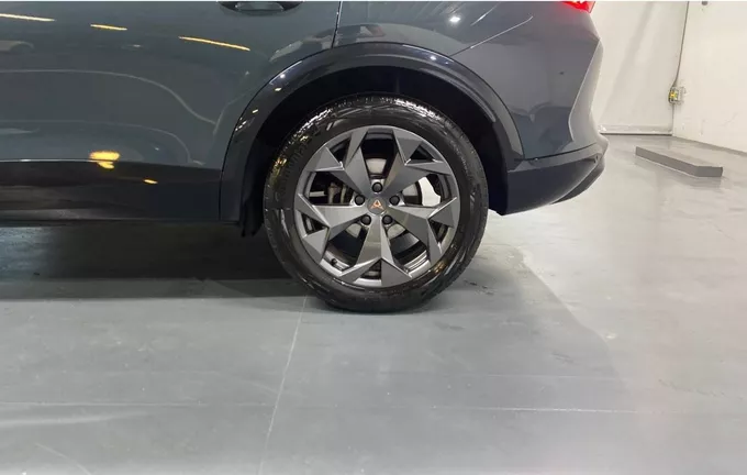 CUPRA FORMENTOR 1.5 eTSI Hybrid 150 ch DSG7 V photo 12 2130962