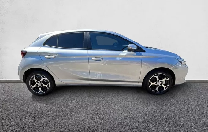 MG MG3 1.5 L Hybrid+ 195 ch Luxury extérieur côté droit 601187