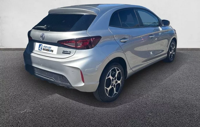 MG MG3 1.5 L Hybrid+ 195 ch Luxury extérieur trois quart arrière droit 601187