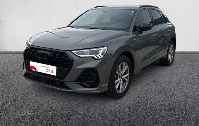 AUDI Q3 35 TDI 150 ch S tronic 7 S line plus extérieur trois quart avant gauche 2128270