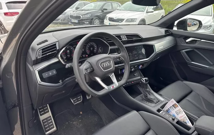 AUDI Q3 35 TDI 150 ch S tronic 7 S line plus photo 11 2128270