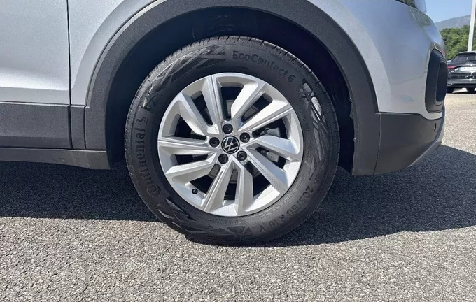 VOLKSWAGEN T-CROSS 1.0 TSI 95 Start/Stop BVM5 Life Plus photo 9 2128259