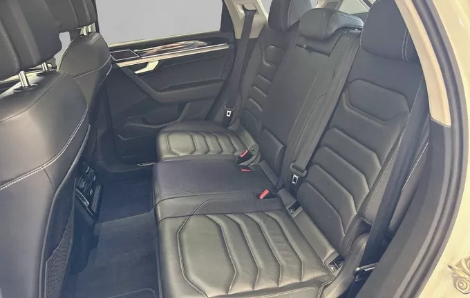 VOLKSWAGEN TOUAREG 3.0 TDI 286ch Tiptronic 8 4Motion Carat Exclusive photo 12 945664