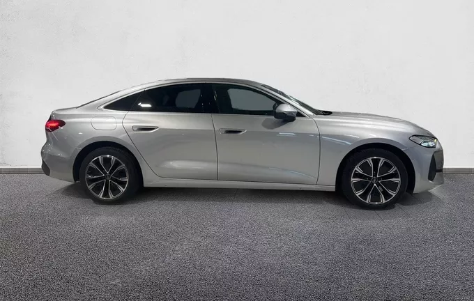 AUDI A5 TFSI 150 ch S tronic 7 Business Executive extérieur côté droit 2127647