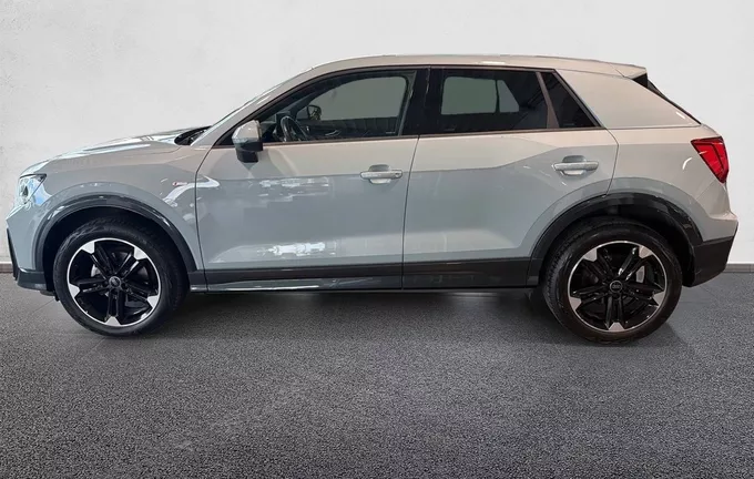 AUDI Q2 35 TFSI 150 S tronic 7 S line extérieur côté gauche 2131489