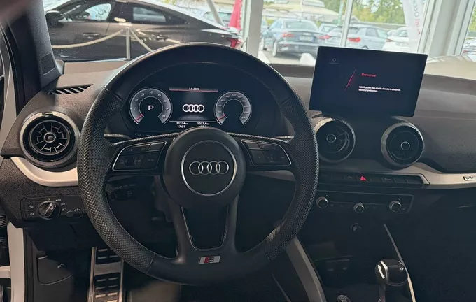 AUDI Q2 35 TFSI 150 S tronic 7 S line photo 12 2131489