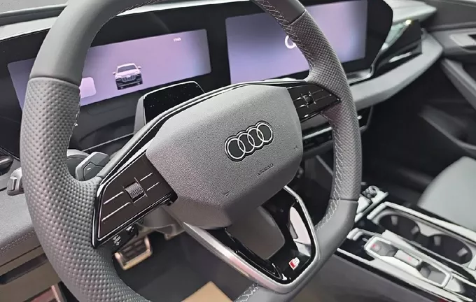 AUDI Q6 E-TRON 428 ch 100 kWh quattro Competition photo 12 5939
