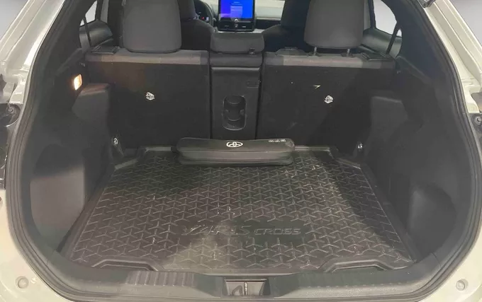 TOYOTA YARIS CROSS Hybride 116h 2WD Design photo 10 1103975