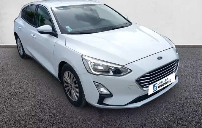 FORD FOCUS 1.0 EcoBoost 125 S&S Titanium extérieur trois quart avant droit 460330