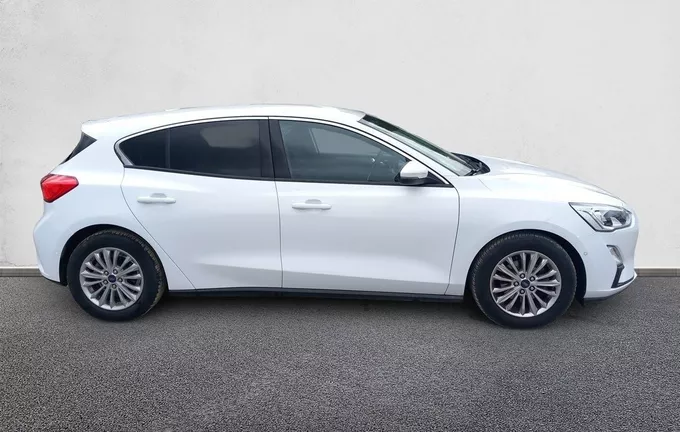 FORD FOCUS 1.0 EcoBoost 125 S&S Titanium extérieur côté droit 460330