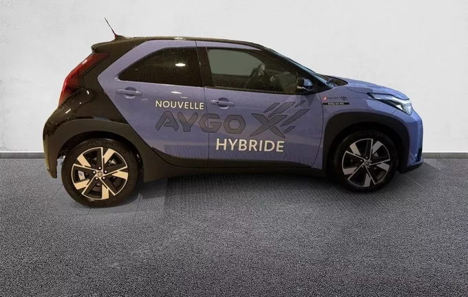 TOYOTA AYGO X Hybride 116h Graphic extérieur côté droit 99649