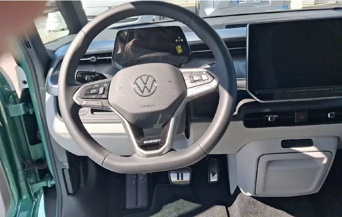 VOLKSWAGEN UTILITAIRES ID BUZZ ID. Buzz 286 ch Pro Court photo 17 1013