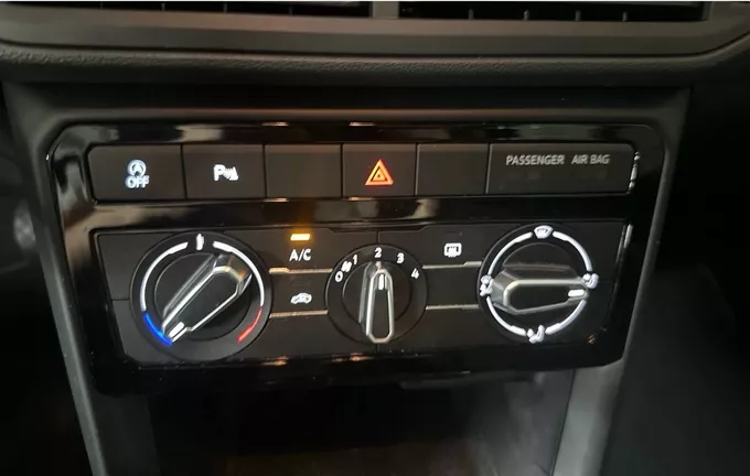 VOLKSWAGEN T-CROSS 1.0 TSI 110 Start/Stop DSG7 Life Tech photo 17 2130902