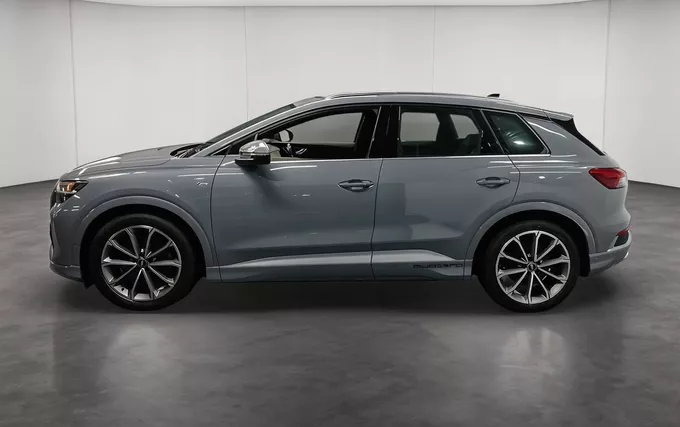 AUDI Q4 E-TRON 45 265 ch 82 kWh quattro S line extérieur côté gauche 2133316