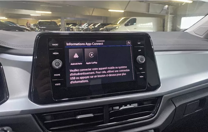 VOLKSWAGEN T-ROC 1.5 TSI EVO2 150 Start/Stop DSG7 VW Edition photo 18 2124684