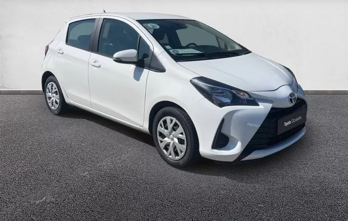 TOYOTA YARIS 110 VVT-i France Connect extérieur trois quart avant droit 1103397