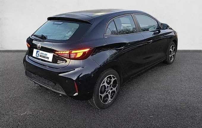 MG MG3 1.5 L Hybrid+ 195 ch Comfort extérieur trois quart arrière droit 601034