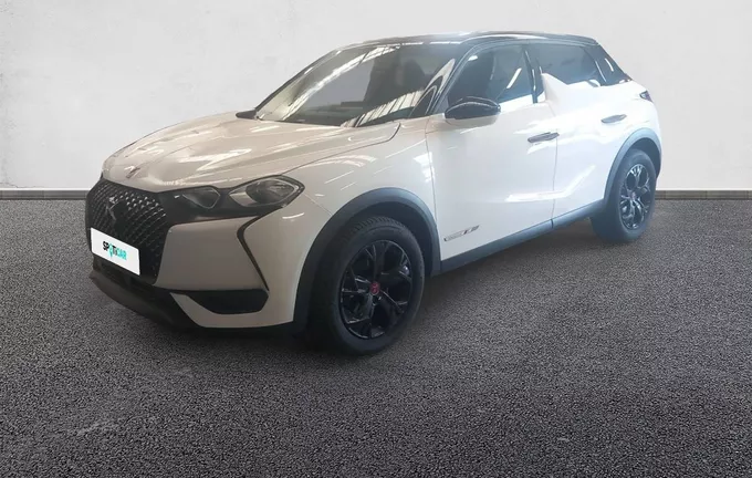 DS DS3 Crossback PureTech 130 EAT8 Performance Line extérieur trois quart avant gauche 946522