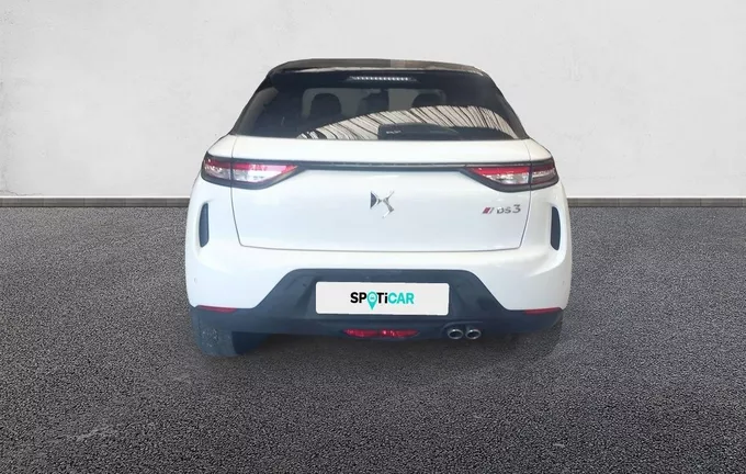 DS DS3 Crossback PureTech 130 EAT8 Performance Line extérieur trois quart arrière droit 946522