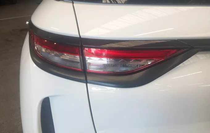 DS DS3 Crossback PureTech 130 EAT8 Performance Line photo 17 946522