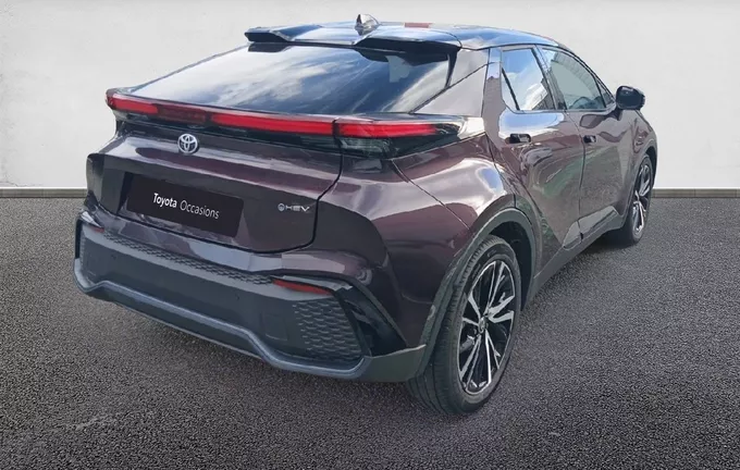 TOYOTA C-HR Hybride 140 Collection extérieur trois quart arrière droit 1102445